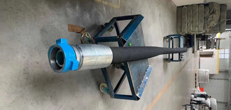 crimped frac hose features